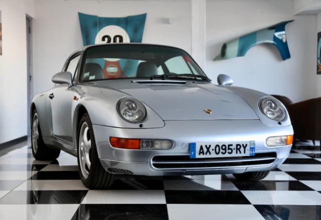 Porsche 911 type 993 Carrera 2 coupé 3.6 272 ch 1994 